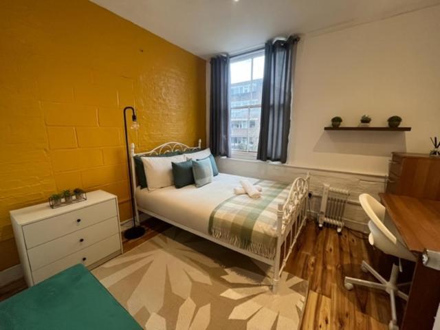 Tree Apartments Goswell Road Ec1 Angel ลอนดอน ภายนอก รูปภาพ